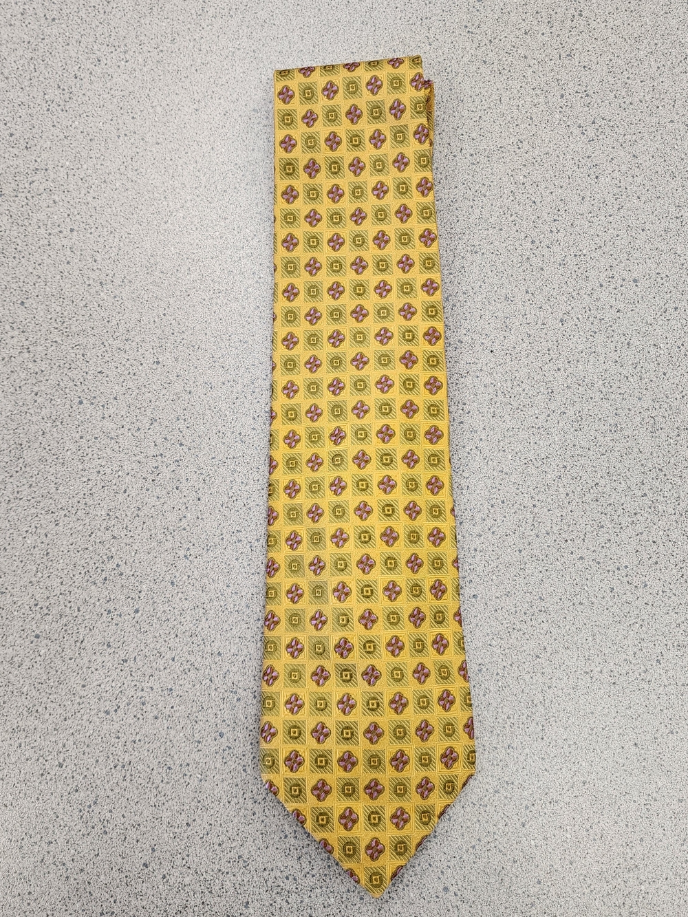 Robert Talbott Best of Class Yellow Silk Geometric Medallion Luxury Men's Tie